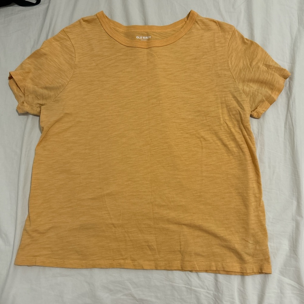 Old Navy Women's Short Sleeve Top in Mustard
